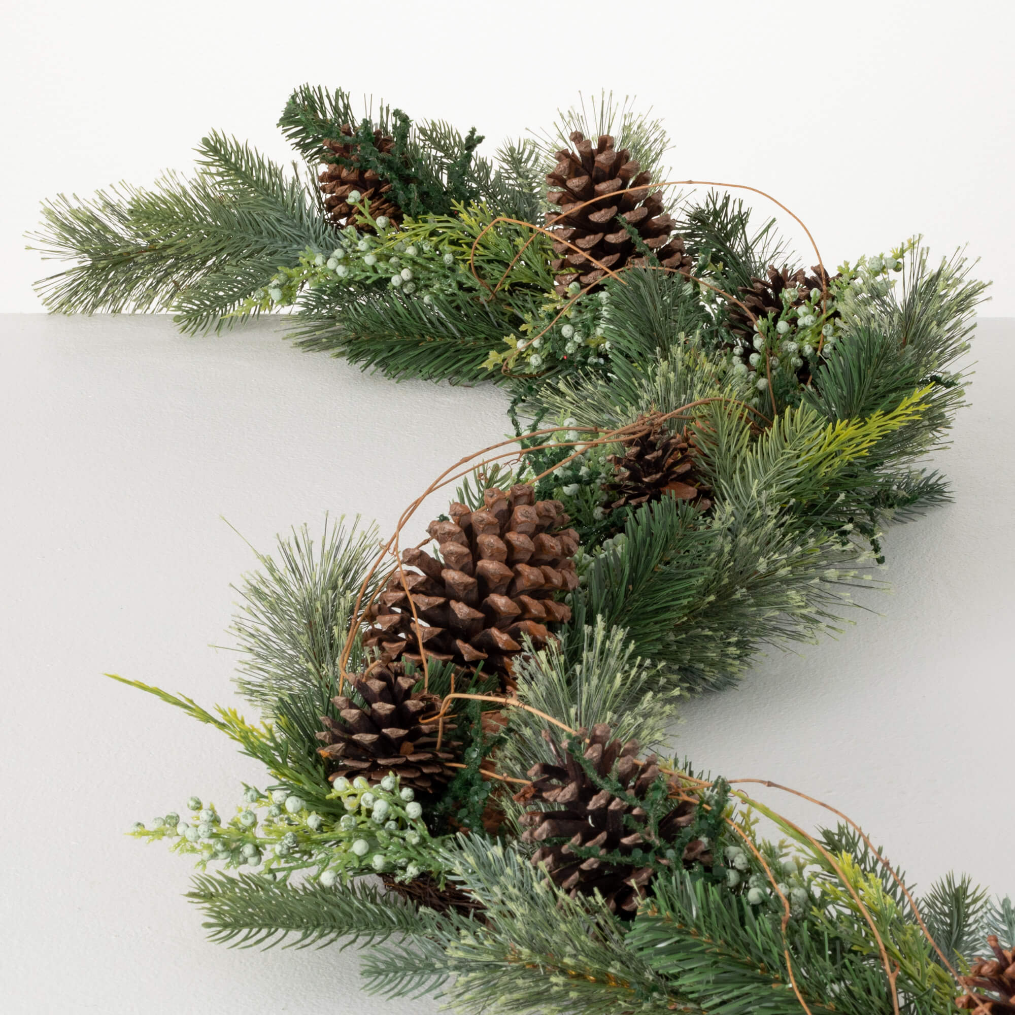 WOODLAND PINE GARLAND