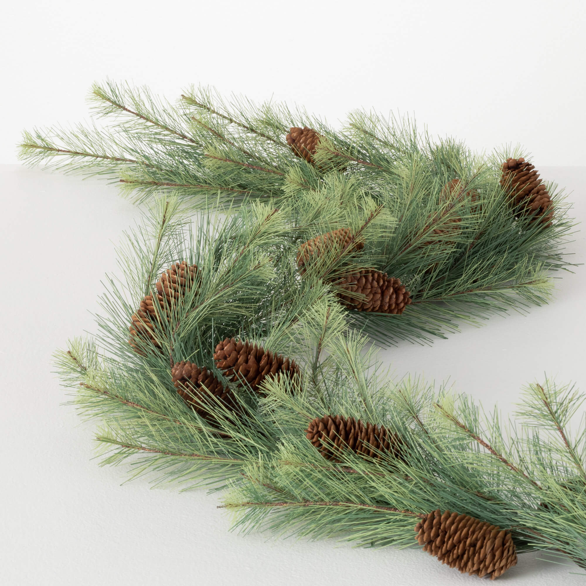 BLACK HILLS PINE GARLAND