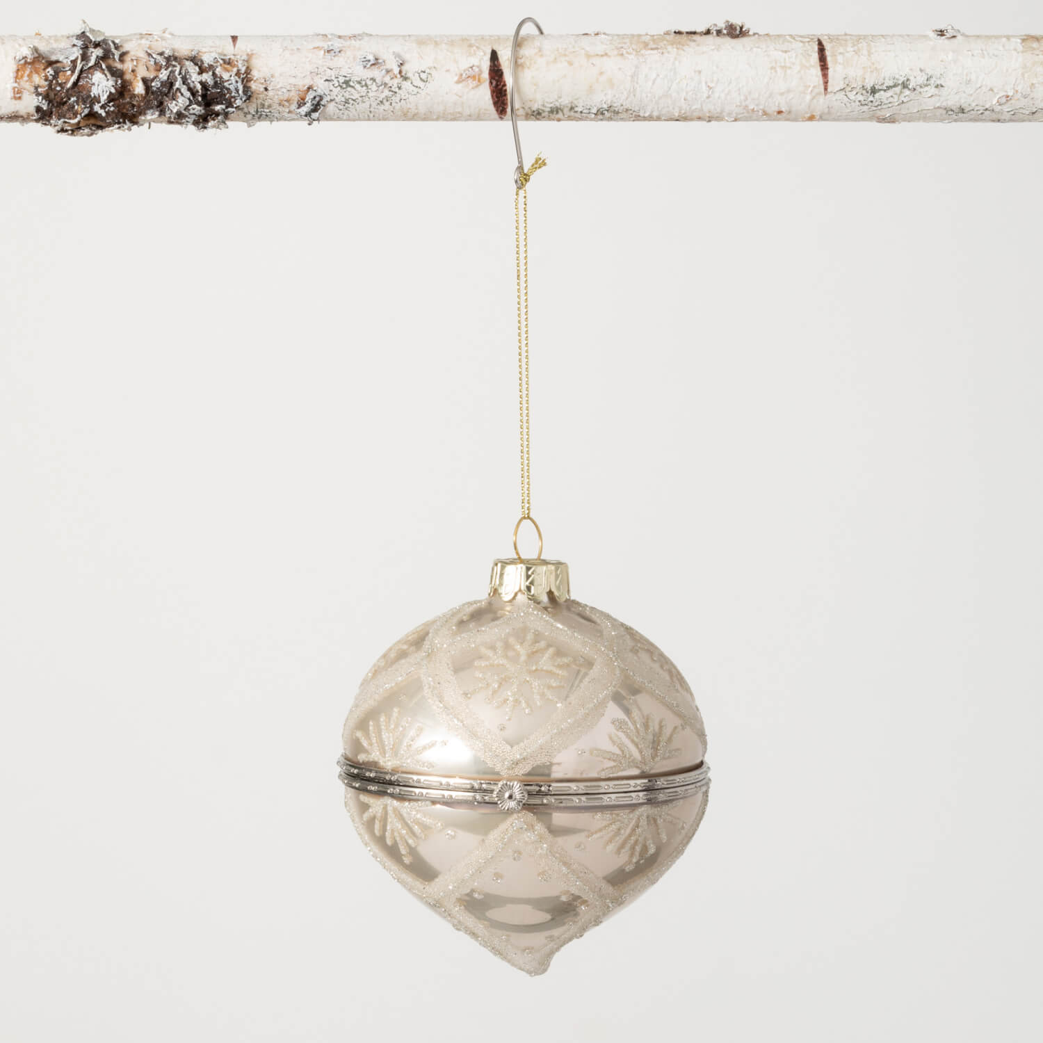 CHAMPAGNE CLOCHE ORNAMENT