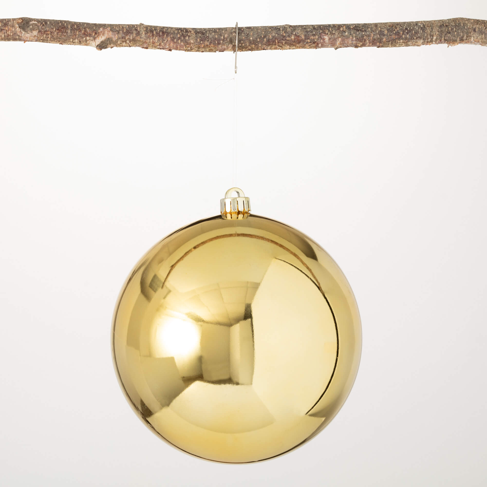 SHATTERPROOF GOLD ORNAMENT