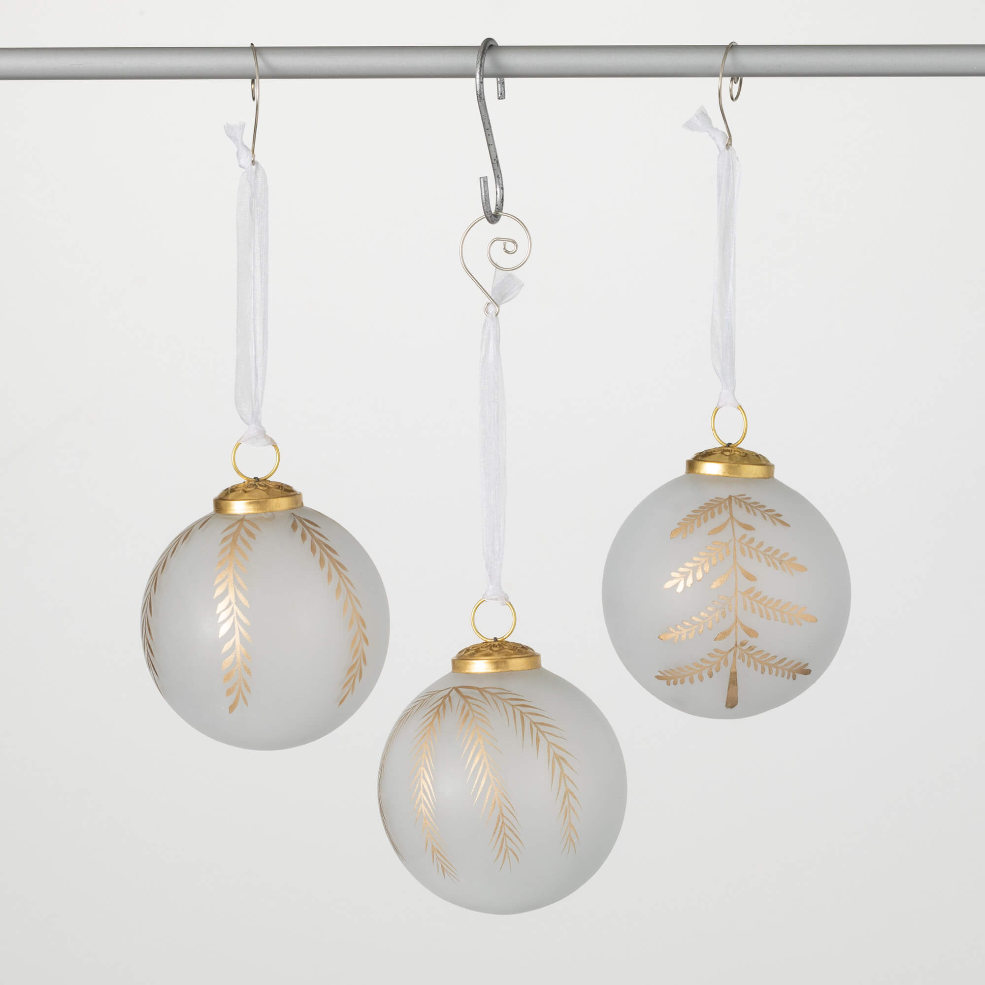 FROSTED KUGEL BALL ORNAMENTS
