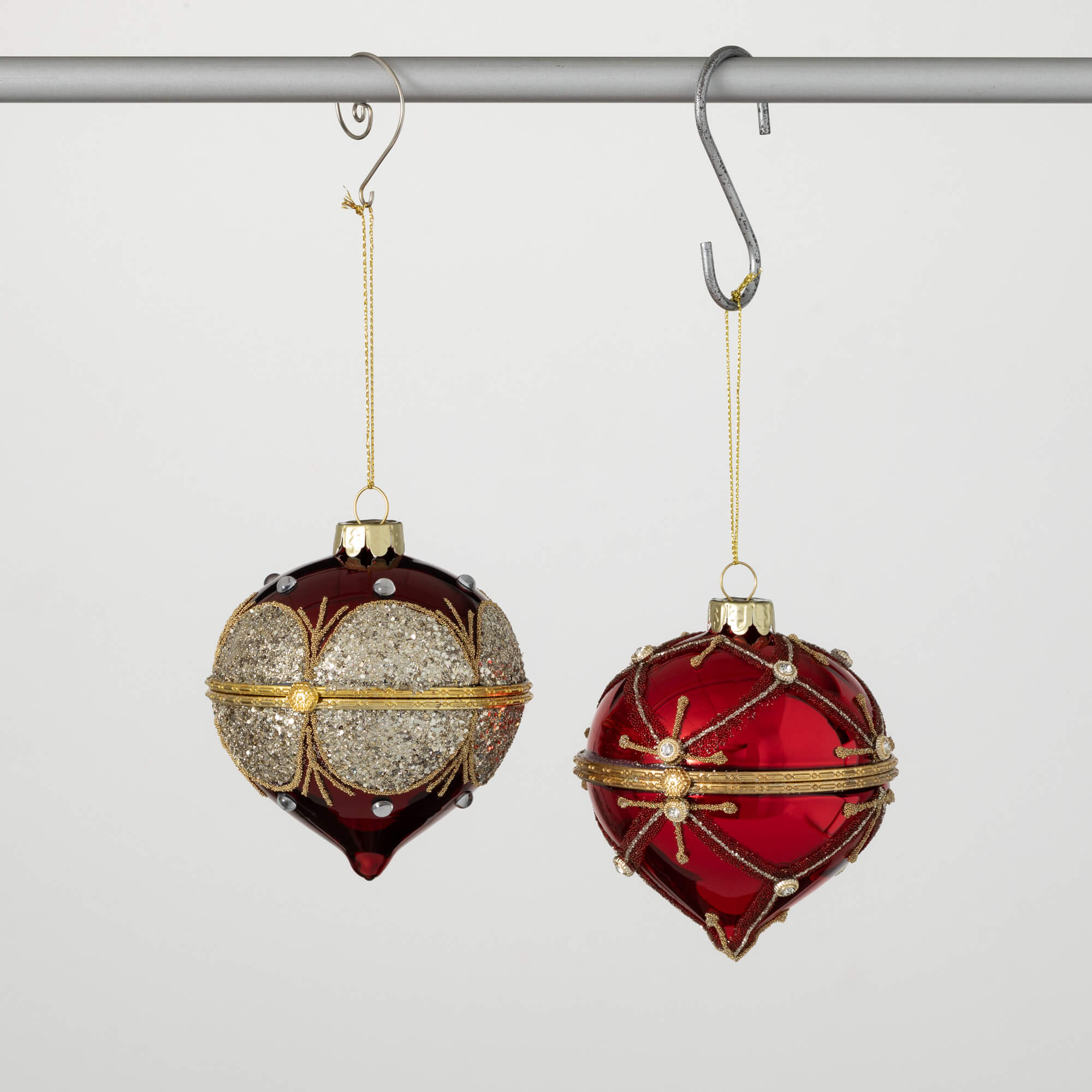 DARK RED BALL BOX ORNAMENTS