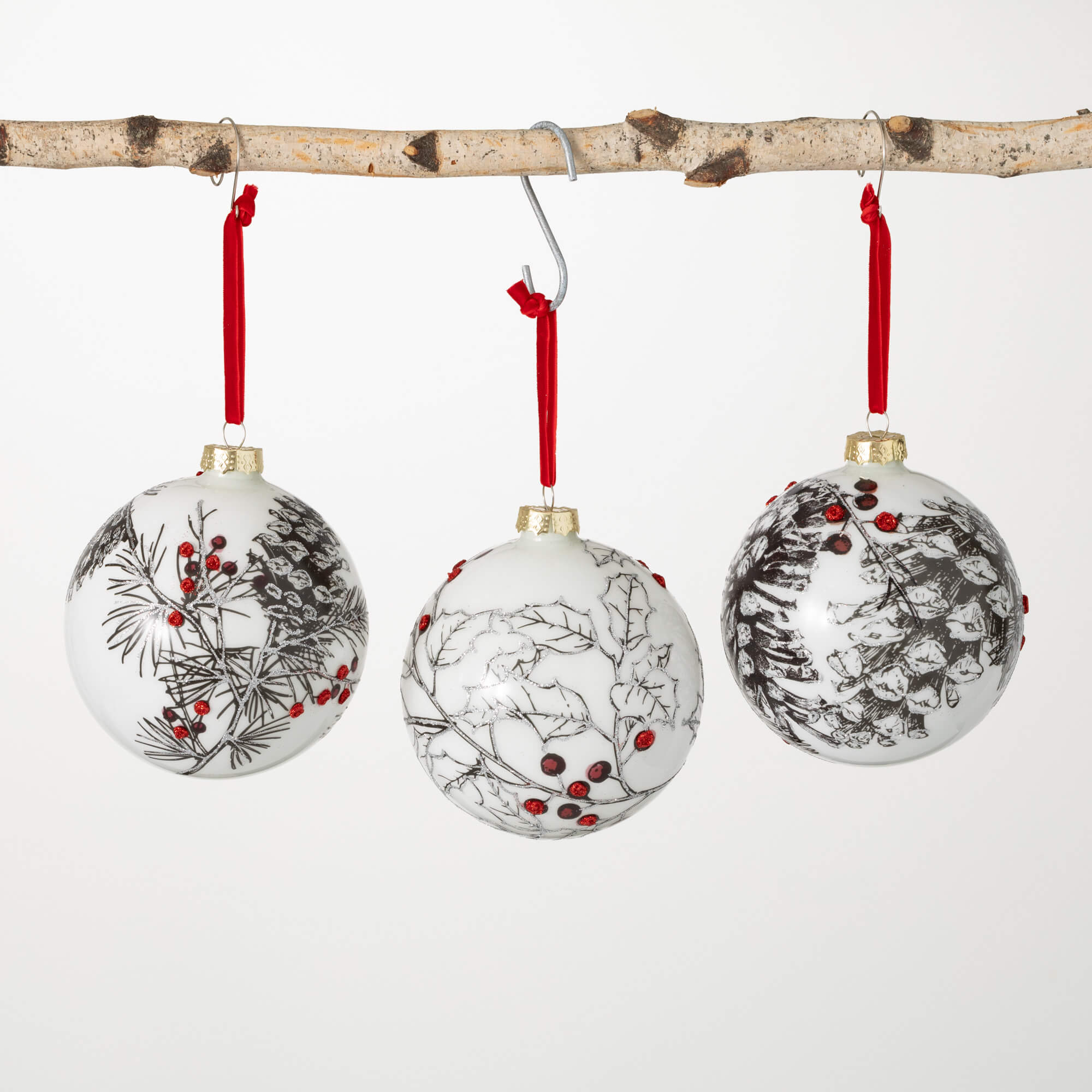 PINE HOLLY BALL ORNAMENT Set 3