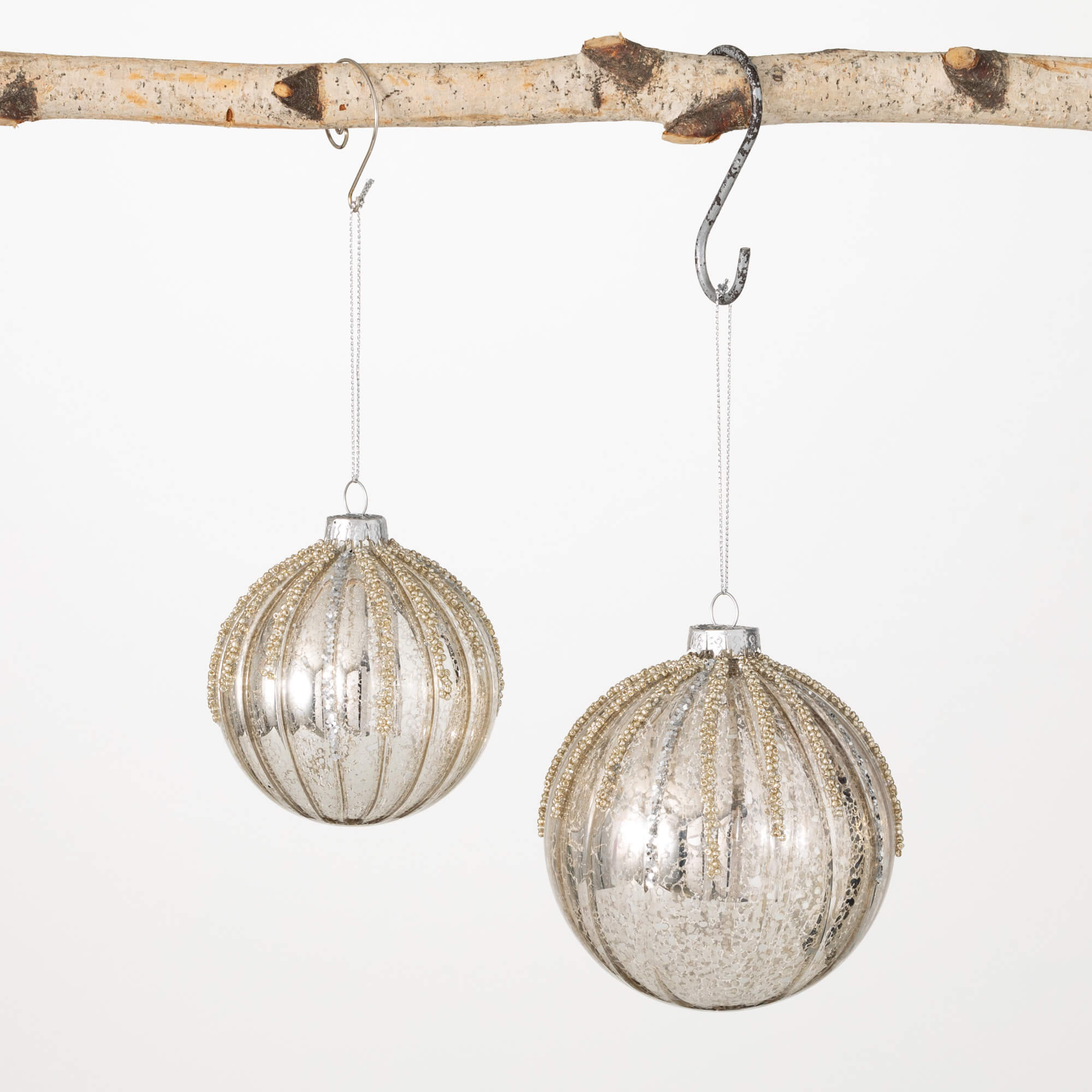 VINTAGE BALL ORNAMENT Set 2