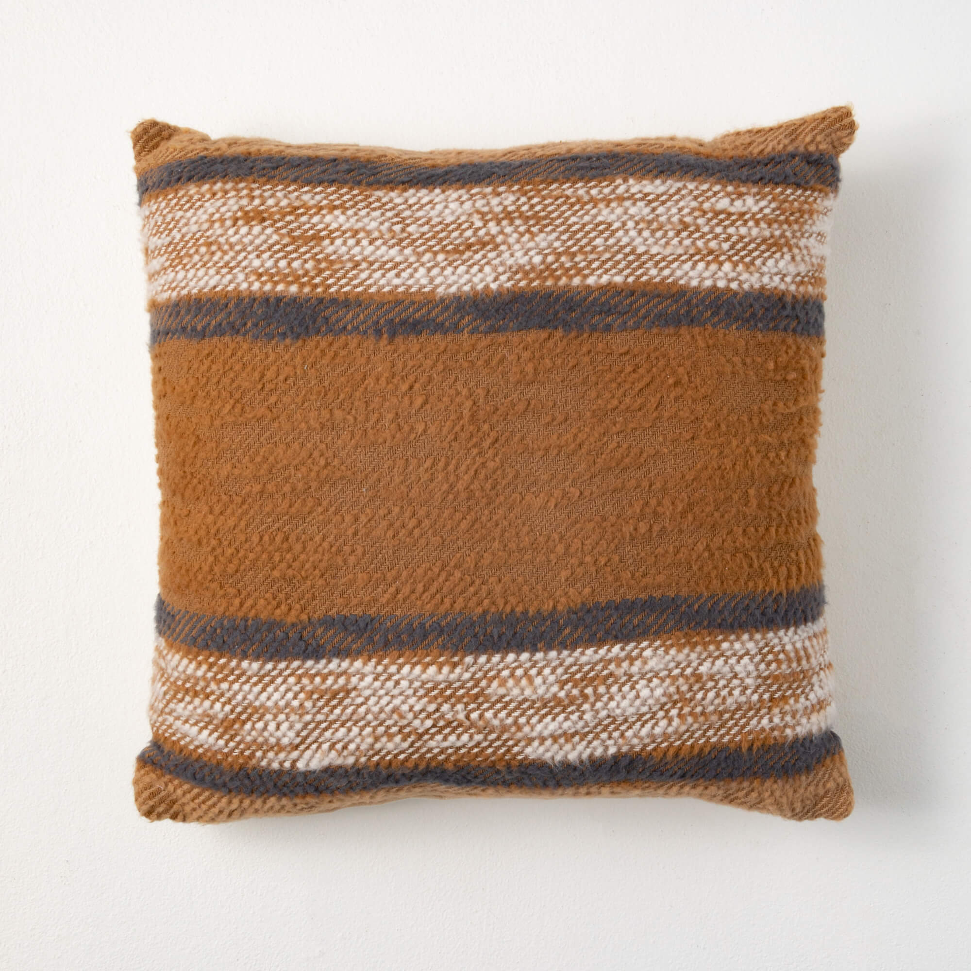 RUSTIC LINEN SIENNA PILLOW