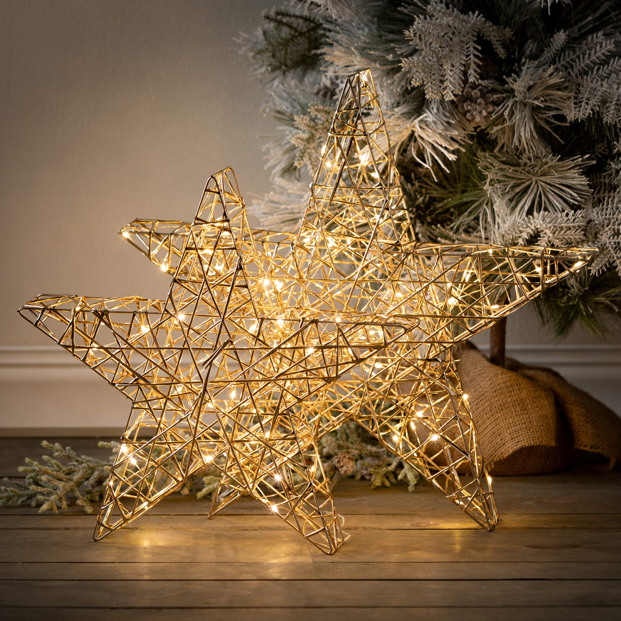 SULLIVANS 19.75 in. and 16 in. Lighted Outdoor Gold Stars