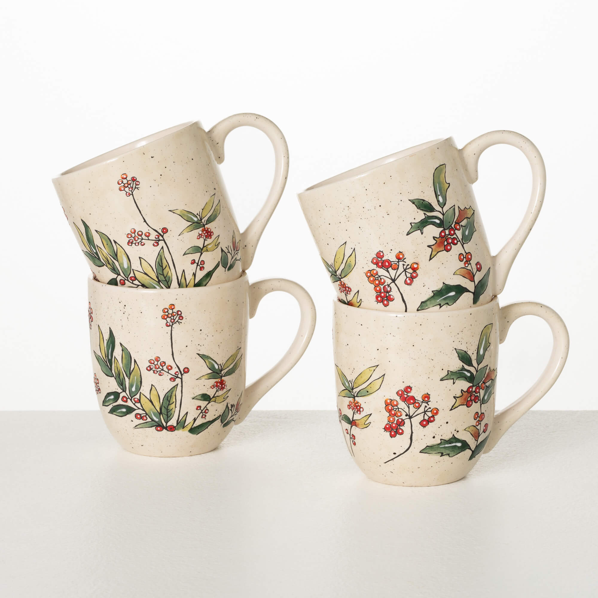 HOLLY BERRY MUG Set 4