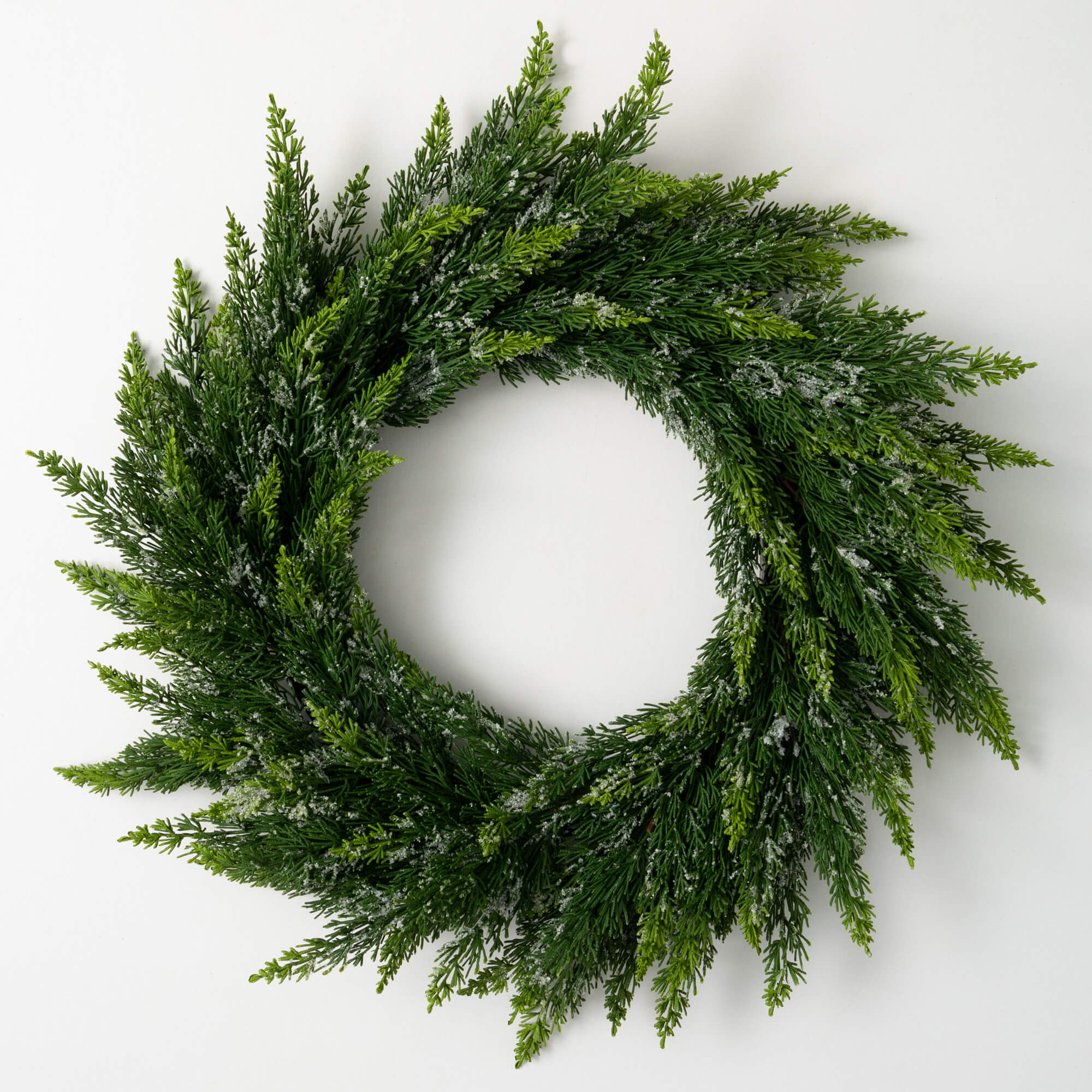 FROSTED GREEN CEDAR WREATH